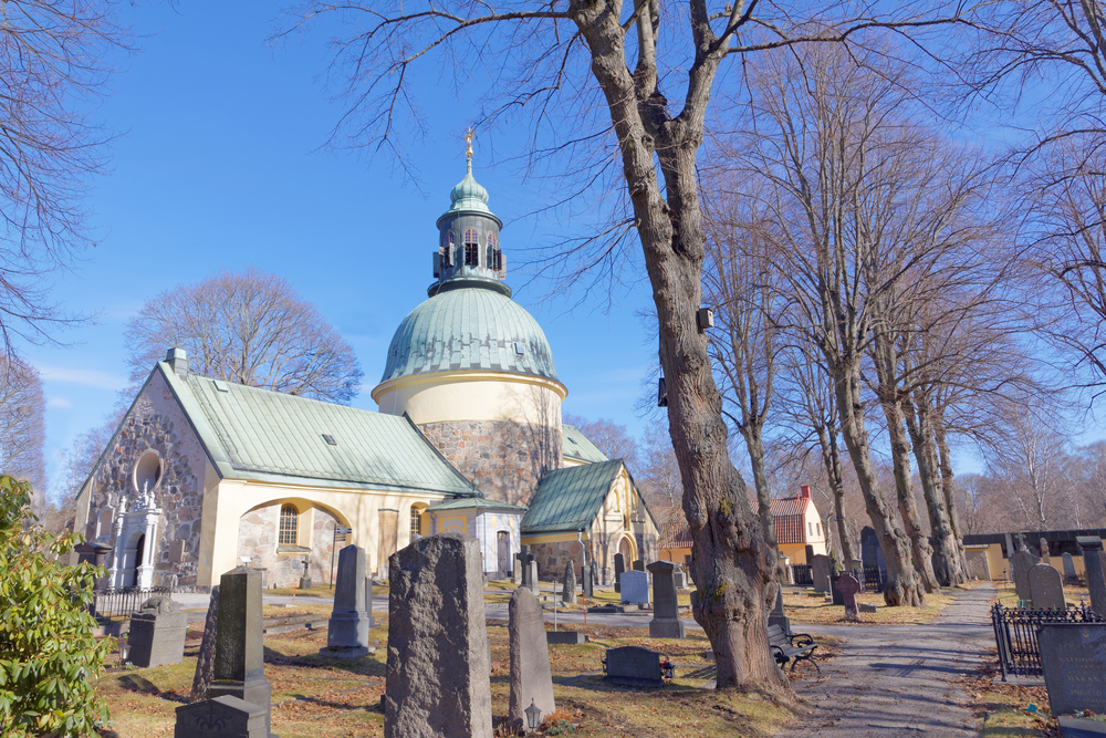 Solna Church - Prostvägen 14 | Secret World Trip Planner