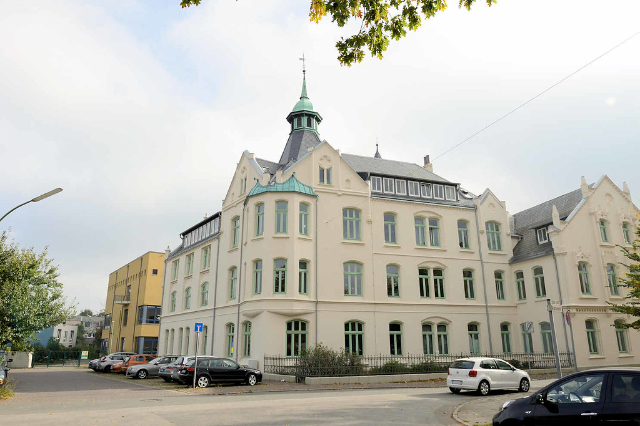 Rathaus di Bremerhaven - Bremerhaven | Secret World Trip Planner