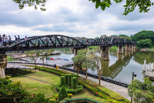 Die Brücke über den Fluss Kwai - Tambon Tha Ma Kham | Secret World Trip Planner