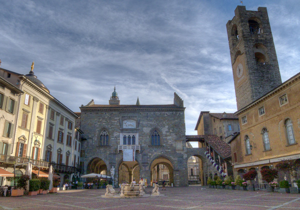 Old Square — Bergamo
