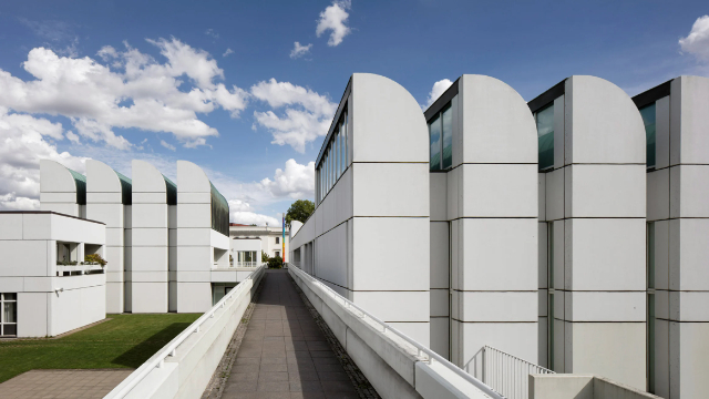 Bauhaus ຮວບຮວມ - Berlin | Secret World Trip Planner