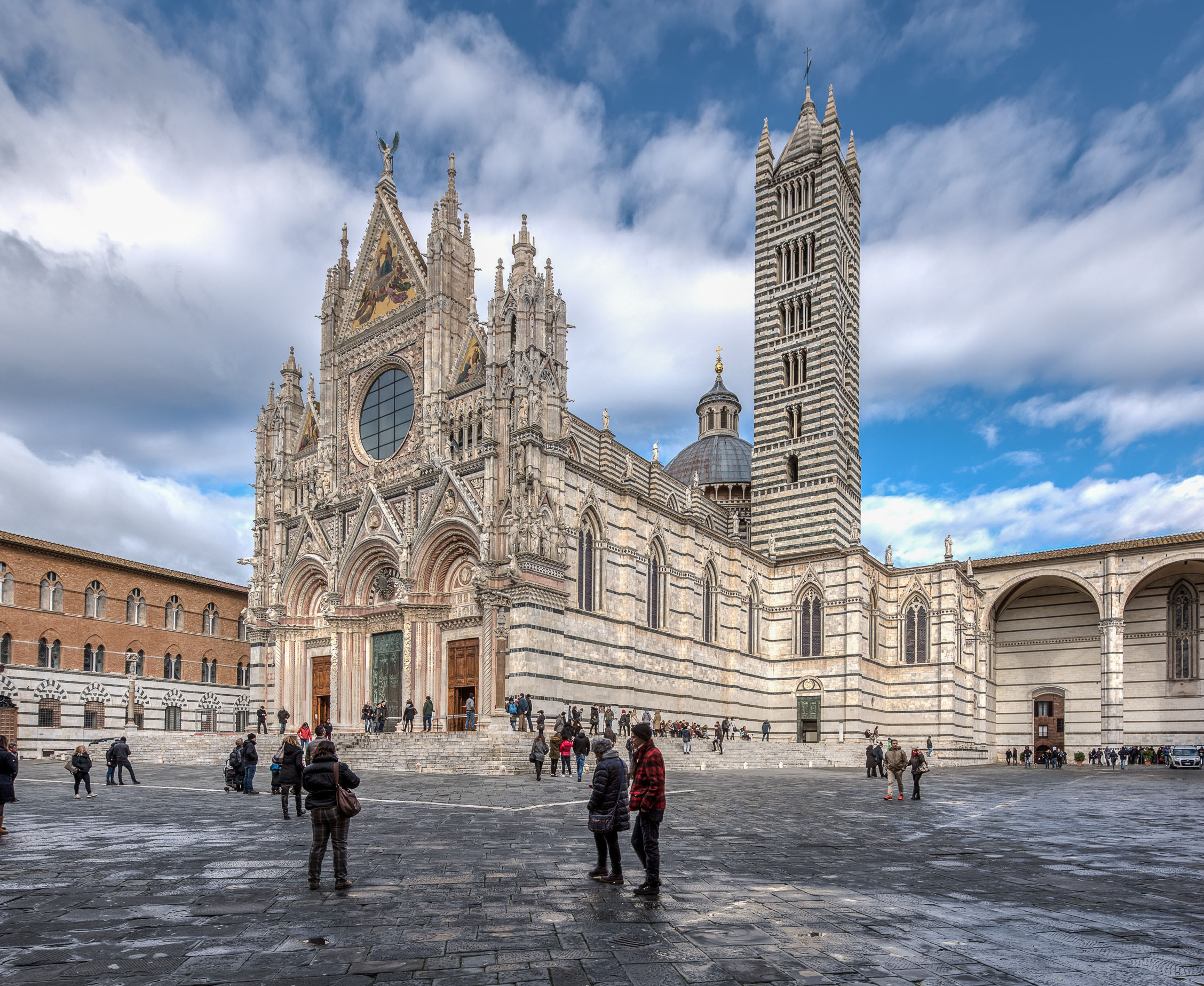 شاندار گرجا کے سینا - Siena | Secret World Trip Planner