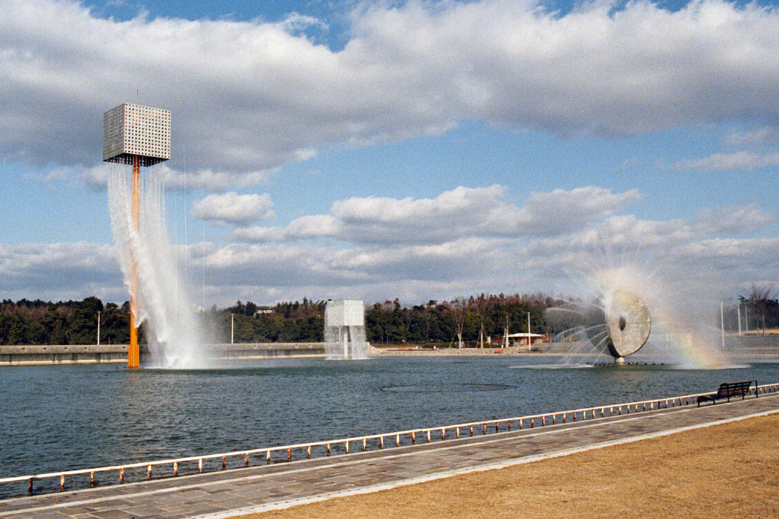 Osaka: The Nine Floating Fountains - Osaka | Secret World Trip Planner