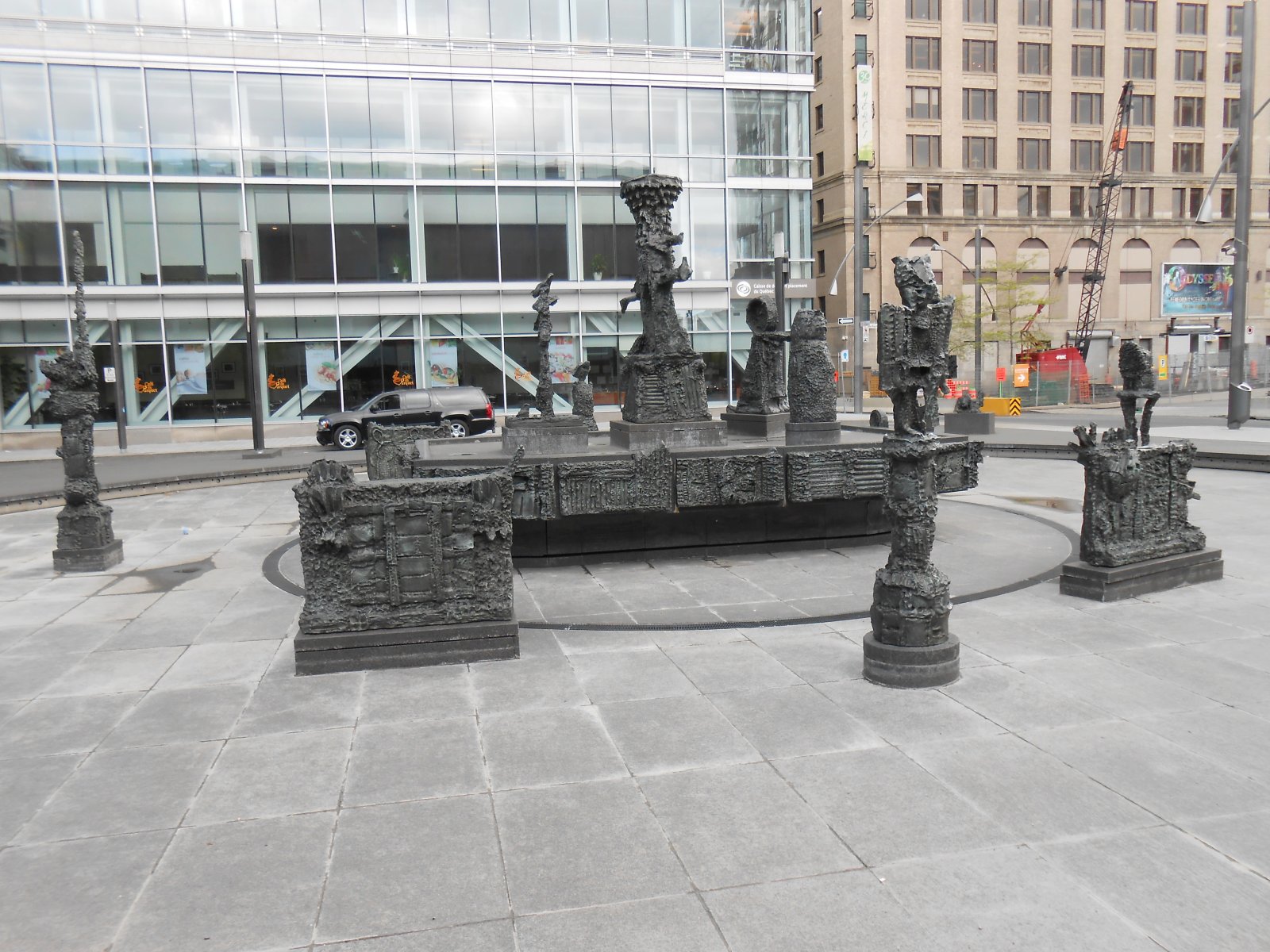 Montreal and La Joute (the joust )by Jean-Paul Riopelle - Montréal | Secret World Trip Planner