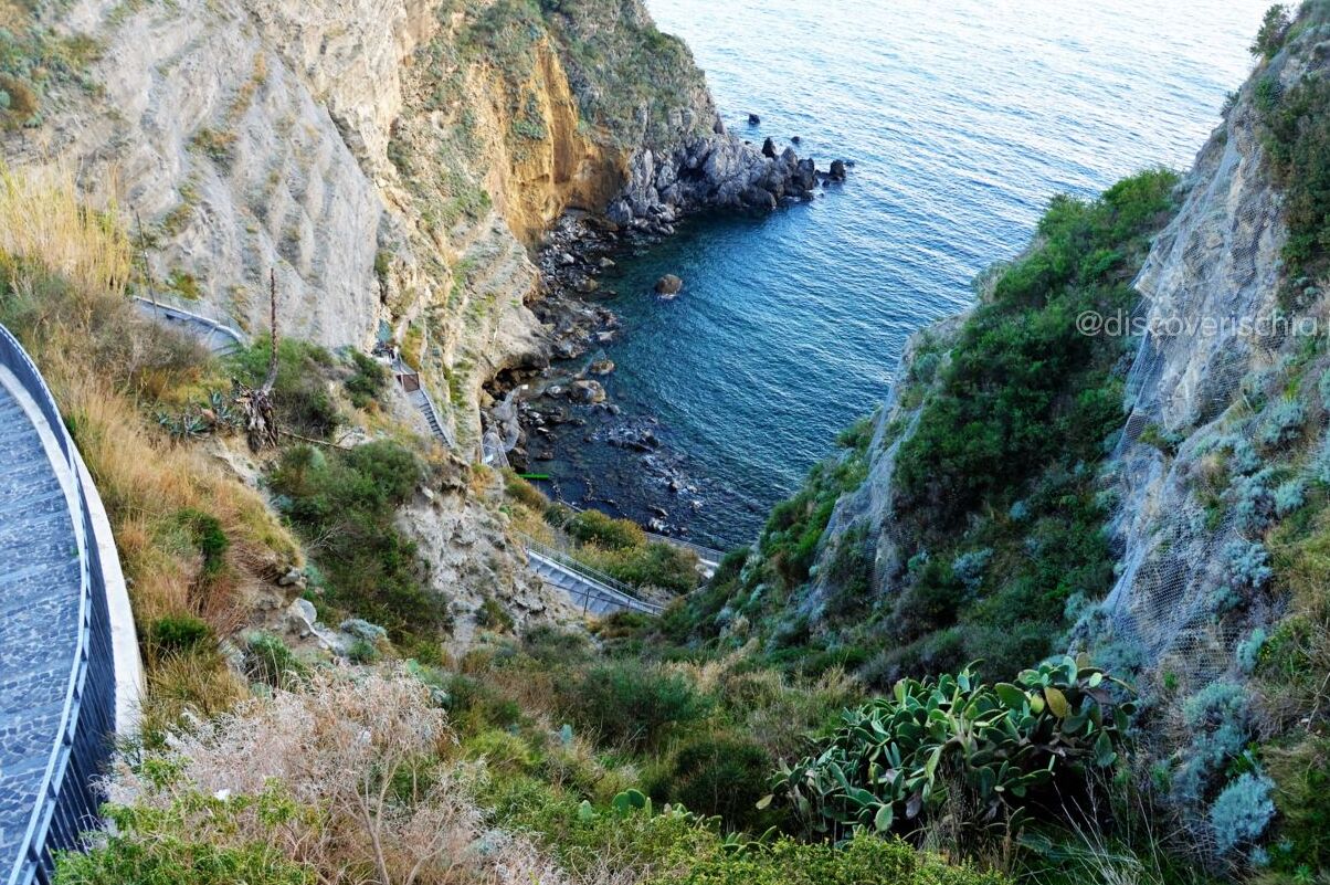 Forio: the bay of Sorgeto — Forio