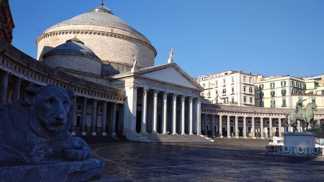 La Basilique de San Francesco di Paola à Naples - Napoli | Secret World Trip Planner