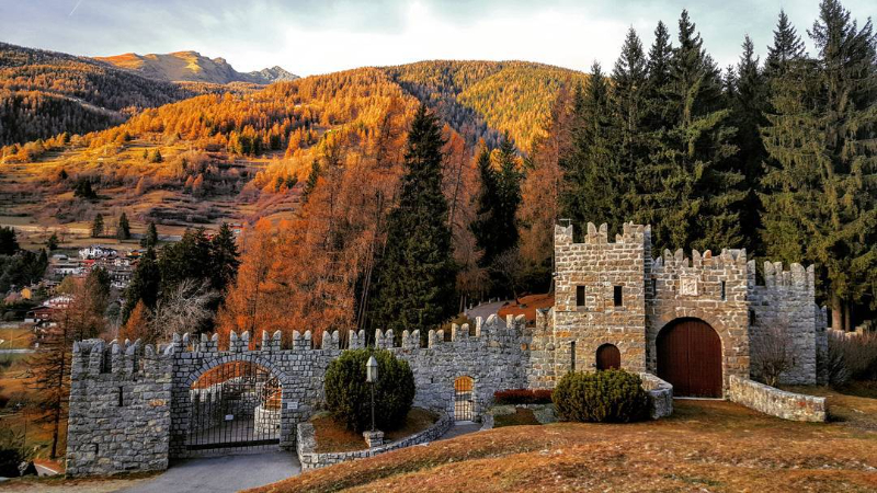Schloss von Castelpoggio — Ponte di Legno