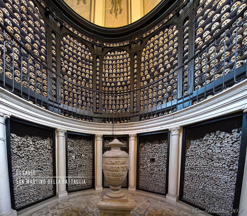 TURM VON SAN MARTIN - Desenzano del Garda | Secret World Trip Planner