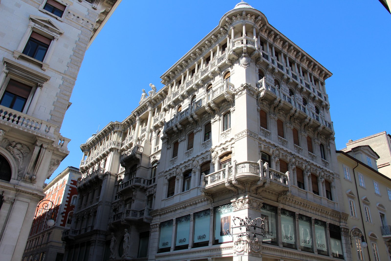Casa Terni and the beauty of Art Nouveau in Trieste - Trieste | Secret World Trip Planner