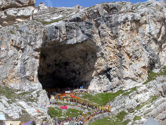 Grotta di Amarnath - Pahalgam | Secret World Trip Planner