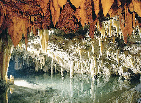 Jaskinia wiatru - Fornovolasco | Secret World Trip Planner