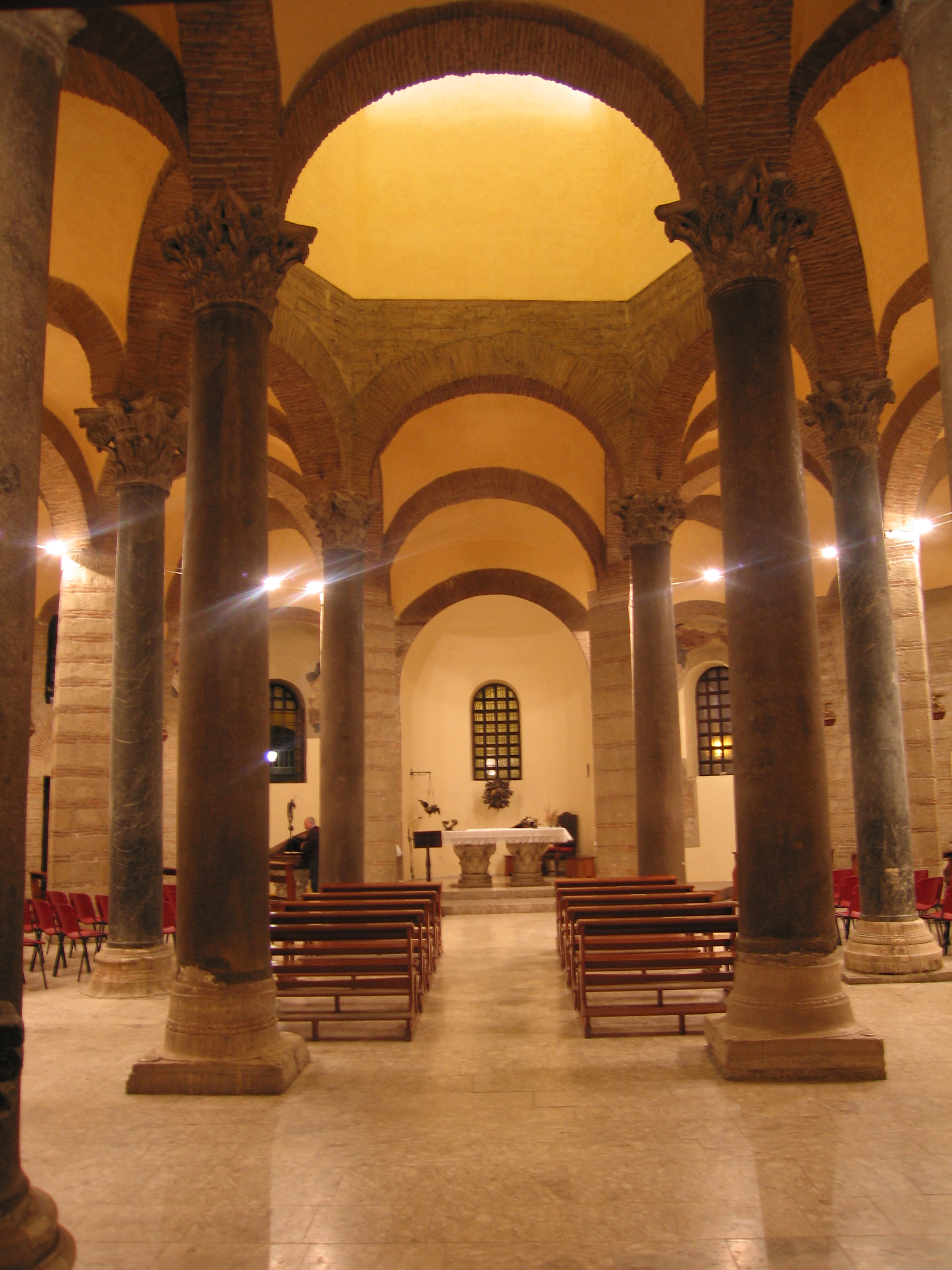 Igrexa de Santa Sofía - Benevento | Secret World Trip Planner