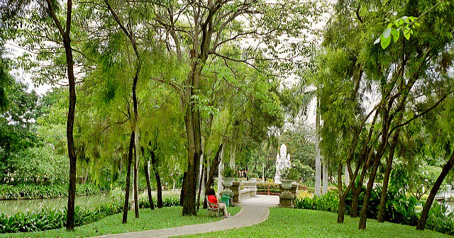 Romaneenart Park - Khet Phra Nakhon | Secret World Trip Planner