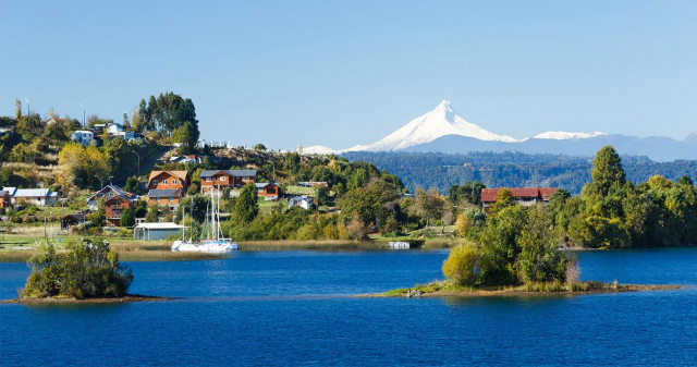 Lake Llanquihue — Lago Llanquihue