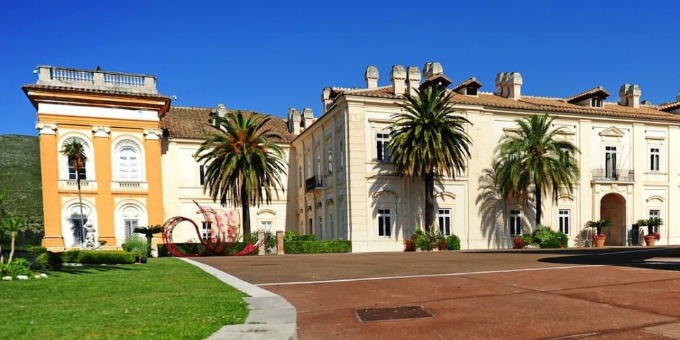 Старинная шелковая фабрика Сан-Леусио - Caserta | Secret World Trip Planner