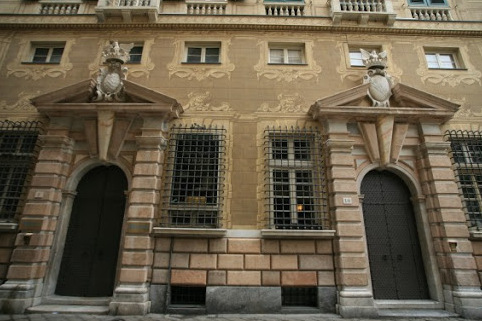 Der alte Palast steht auf einem 1551 ersteigerten Grundstück und ist - Genova | Secret World Trip Planner