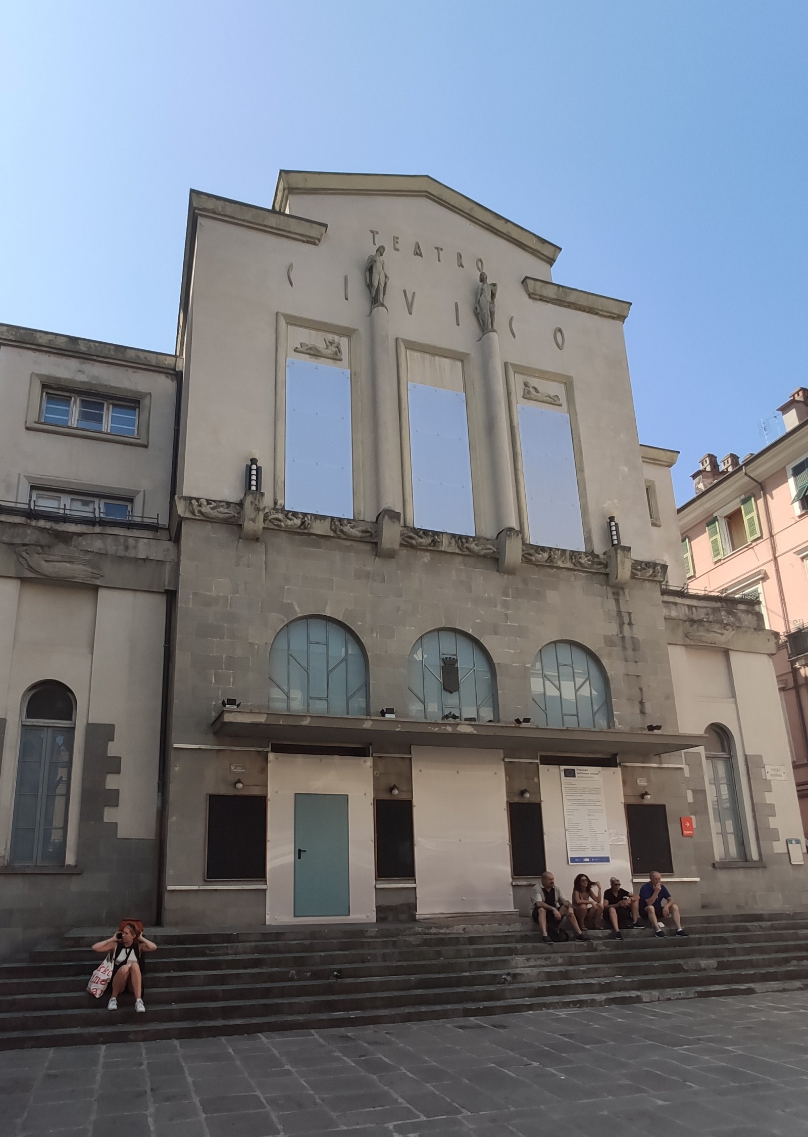 Städtisches Theater von La Spezia - La Spezia | Secret World Trip Planner