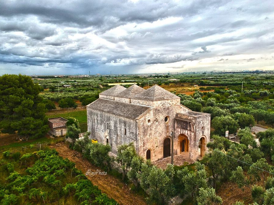 Romanesque church of All Saints in Valenzano — .