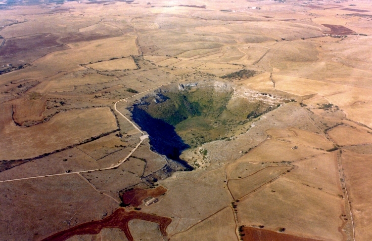 Il Pulo di Altamura:un incredibile voragine - 1481 | Secret World Trip Planner