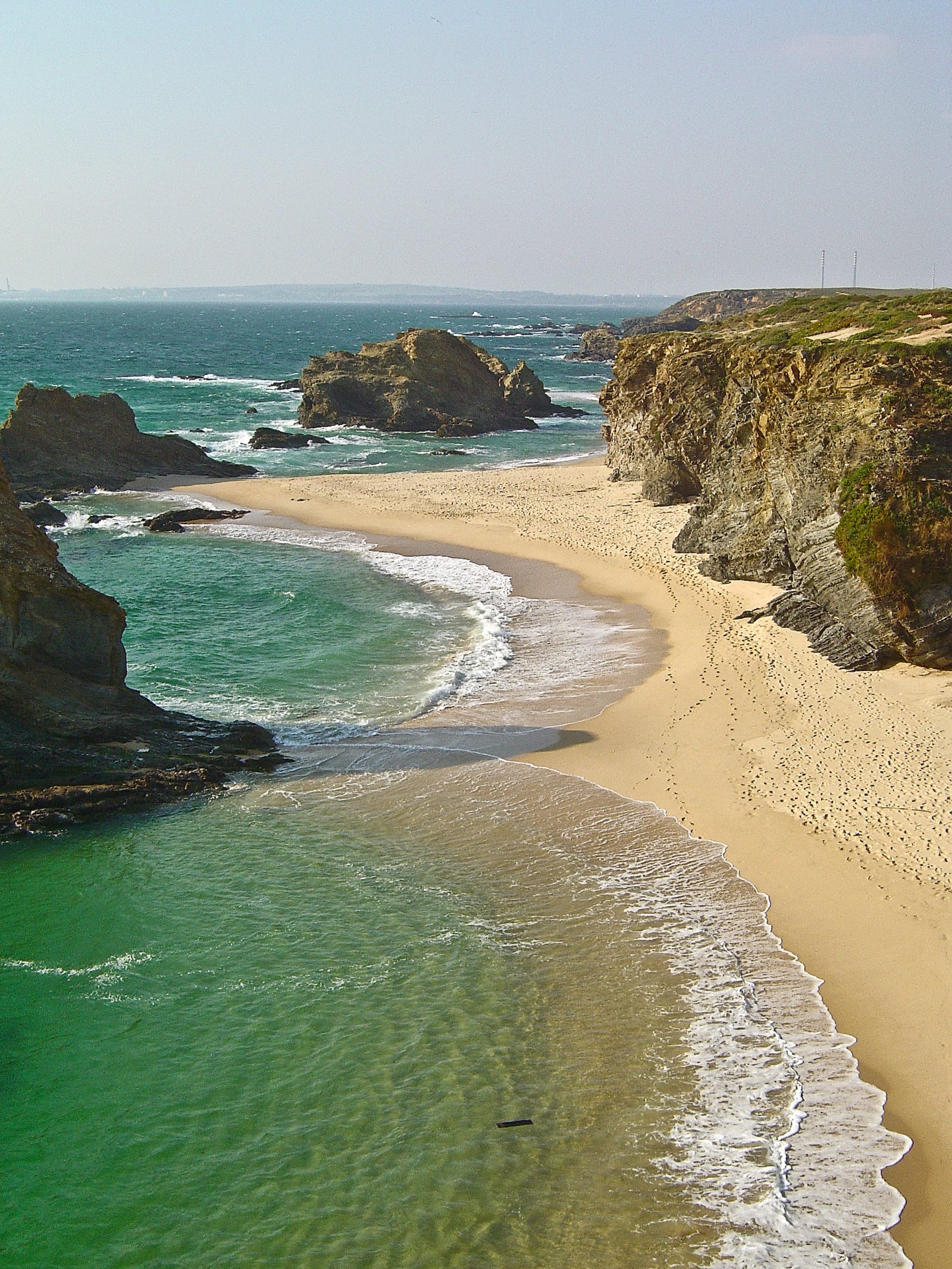 Dieser schöne und zerklüftete Strand von Alentejan - Sines | Secret World Trip Planner