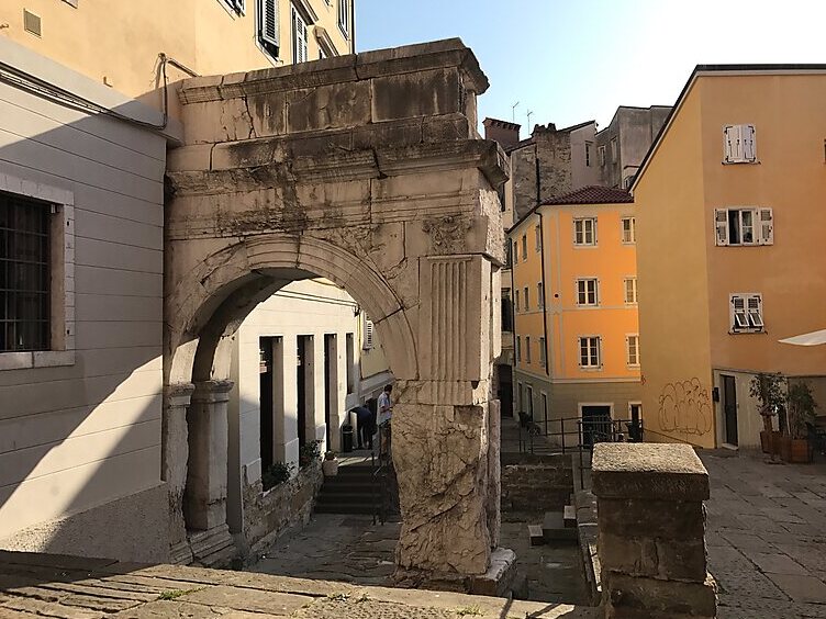 Trieste: Riccardo's Arch - Trieste | Secret World Trip Planner