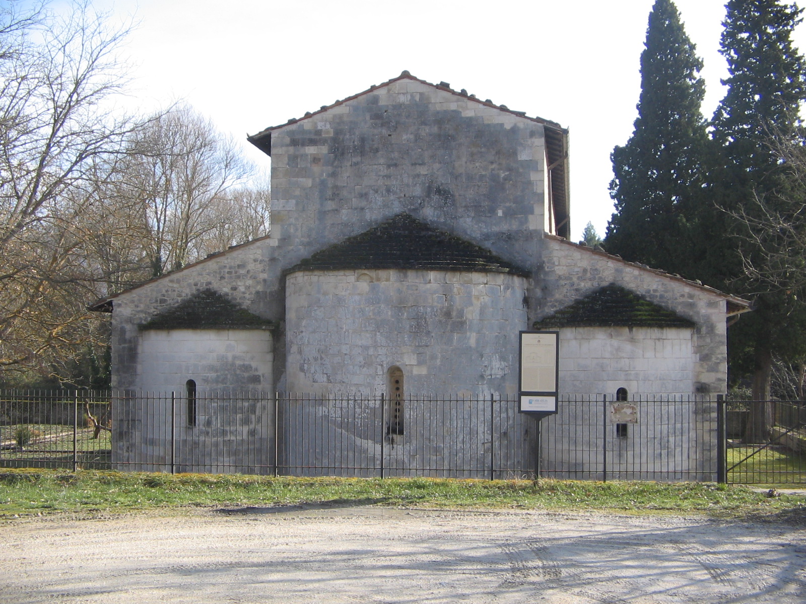 Capestrano | Church of San Pietro ad Oratorium - Capestrano | Secret World Trip Planner