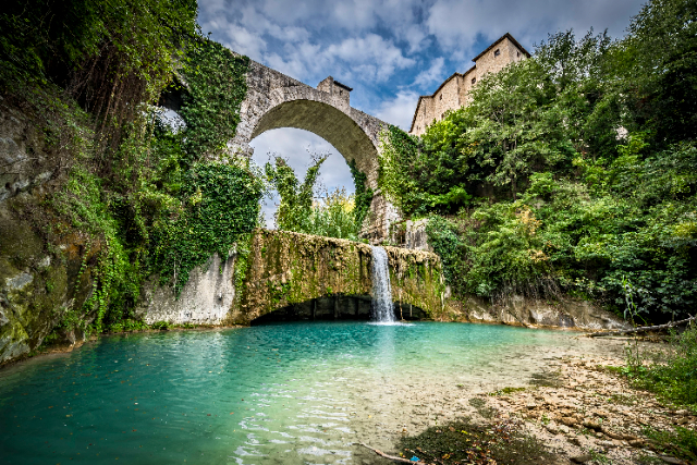 Il nome misterioso di Ponte di Cecco - Ascoli Piceno | Secret World Trip Planner