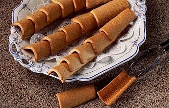 Biscuits of Piedmont: The Coppi of Langa - Canelli | Secret World Trip Planner