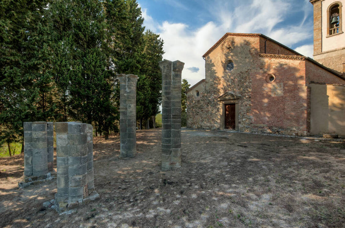Pieve di Sant'Appiano - Sant'Appiano | Secret World Trip Planner