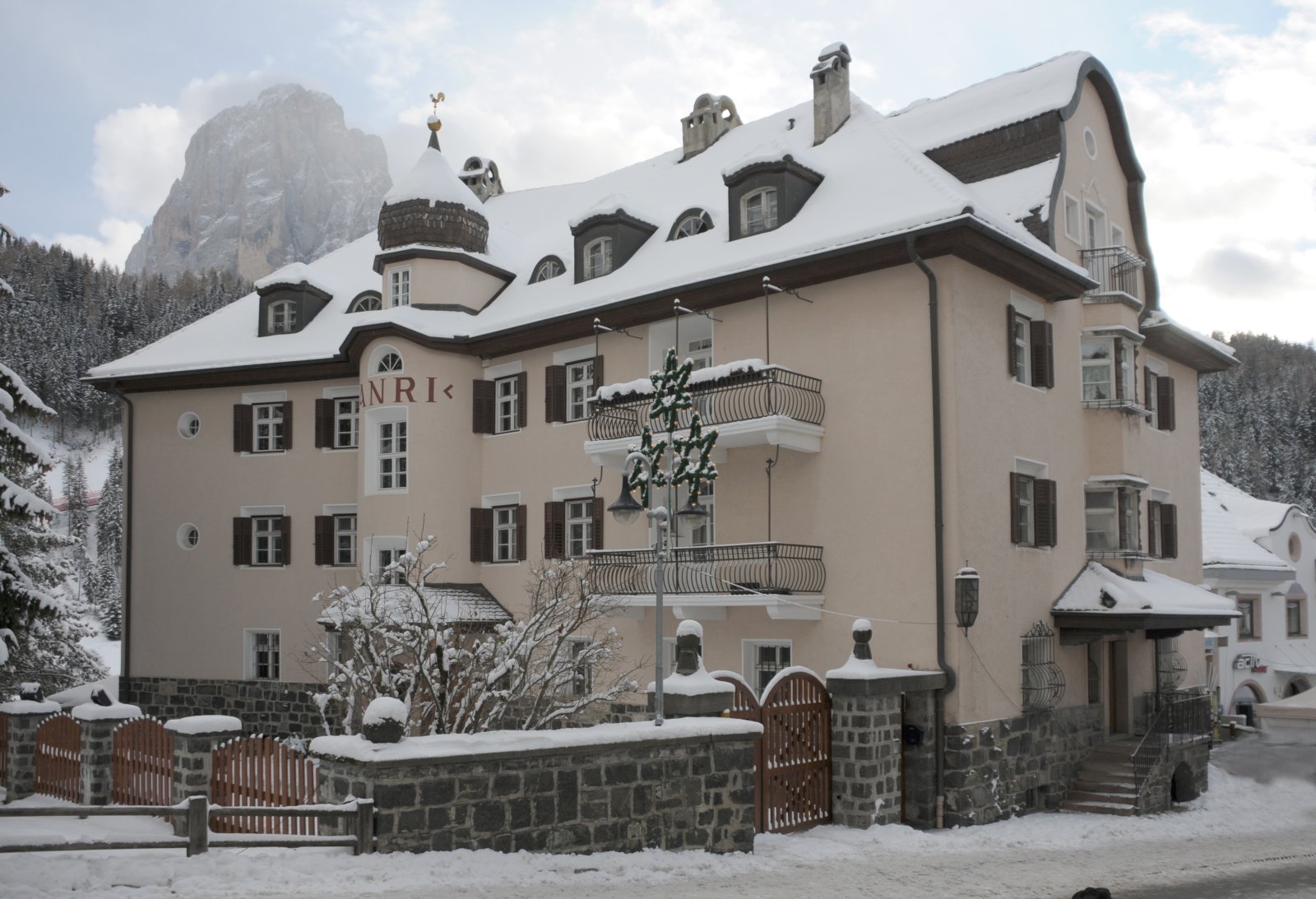 Santa Cristina and one of the largest cribs in the world - Santa Cristina Valgardena | Secret World Trip Planner