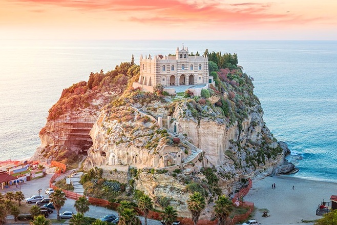 Monastery of Santa Maria dell’Isola in Tropea - Tropea | Secret World Trip Planner