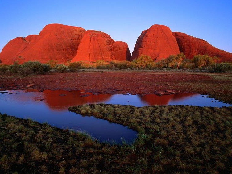 Uluru-Kata Tjuta National Park — Uluru