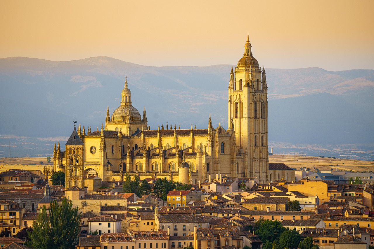 The Alcázar of Segovia - Segovia | Secret World Trip Planner